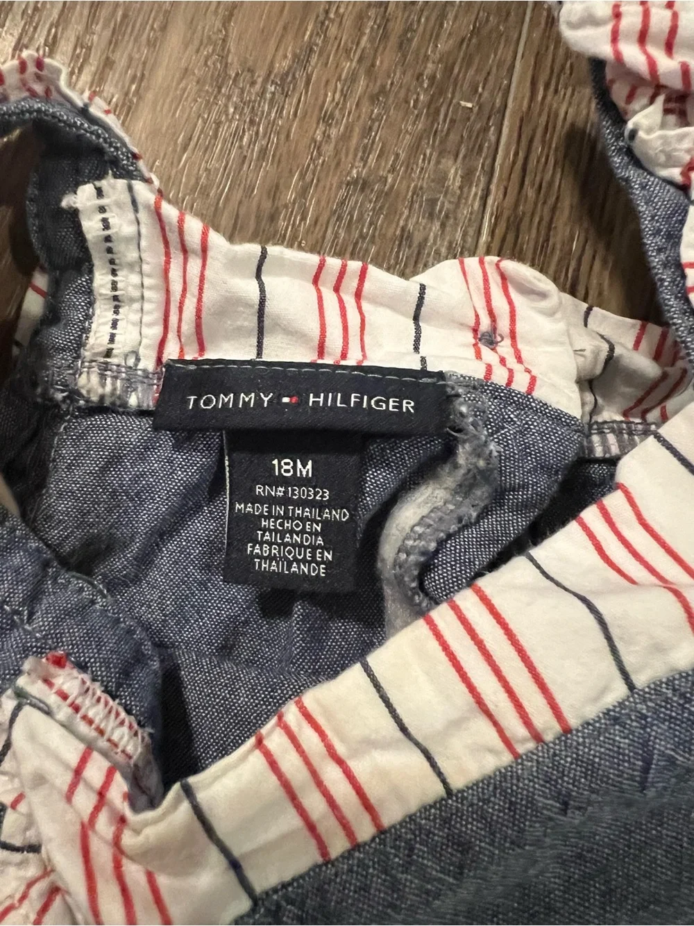 Tommy Hilfiger Chambray Tank Top with White Leggings - Blue & White